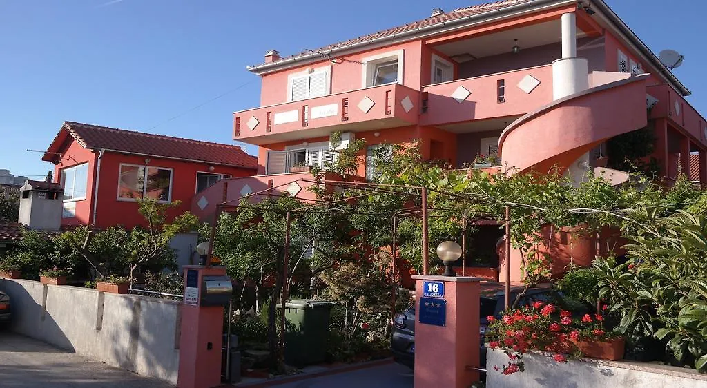 Guest House Nada Zadar